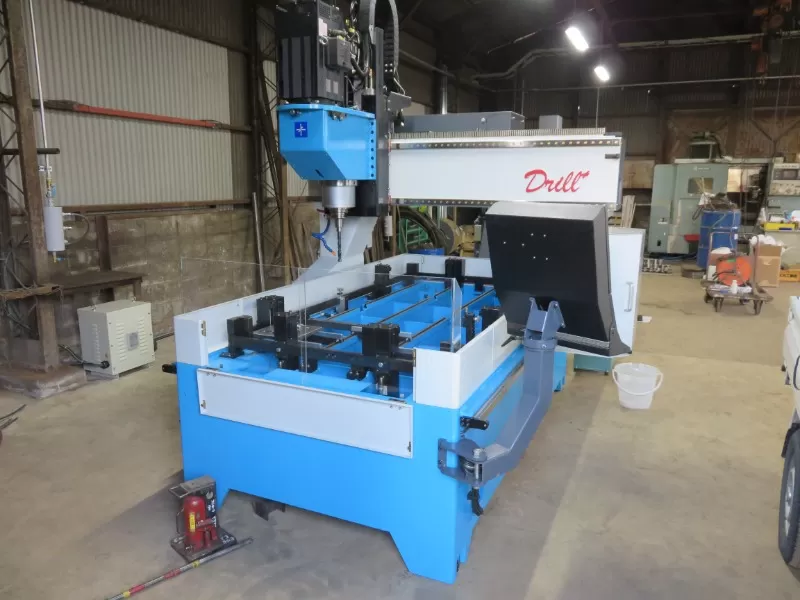 PrpArc社製ドリル加工機